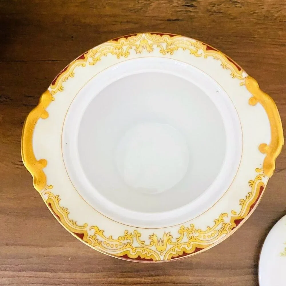Empress China Darendale Sugar Bowl & Lid